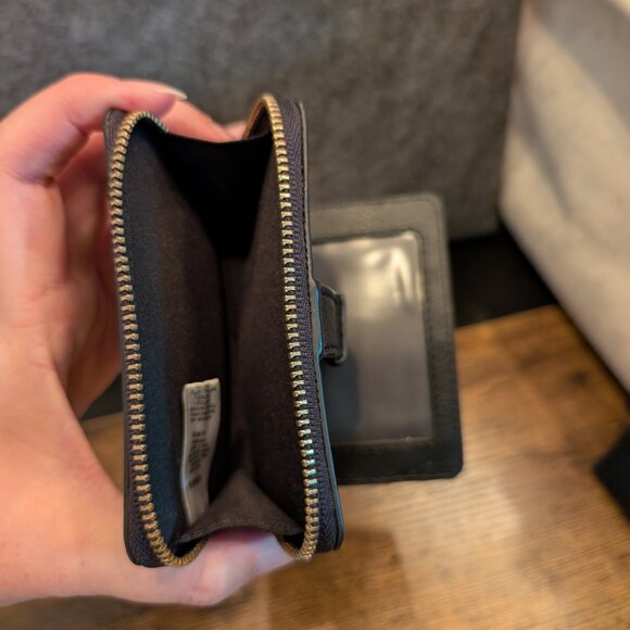 Fossil Mini Wallet - Picture 4 of 6